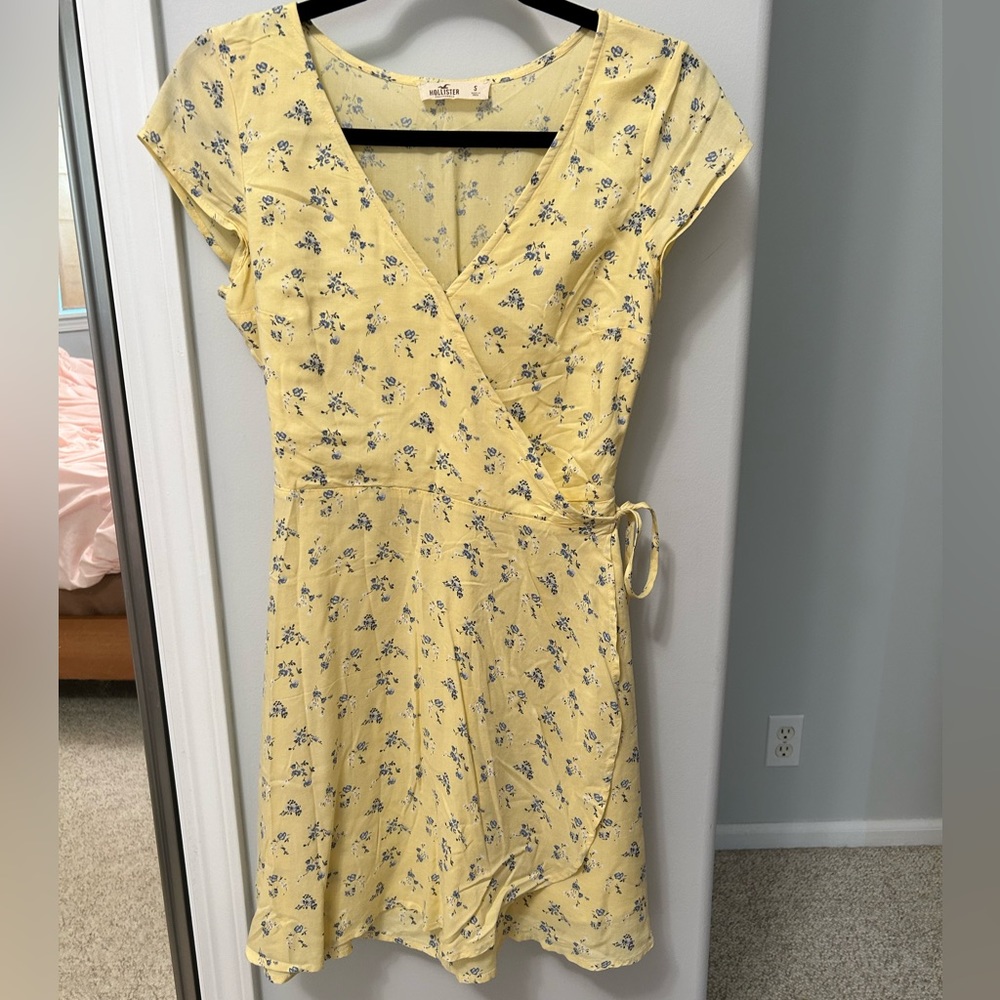 Hollister Floral Wrap Dress